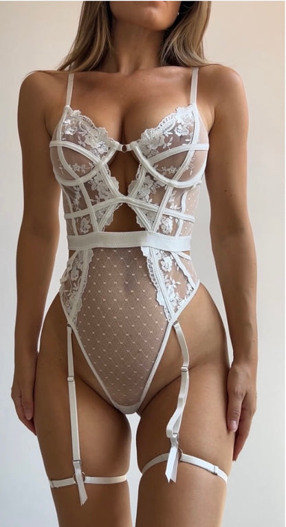 Body Leto White